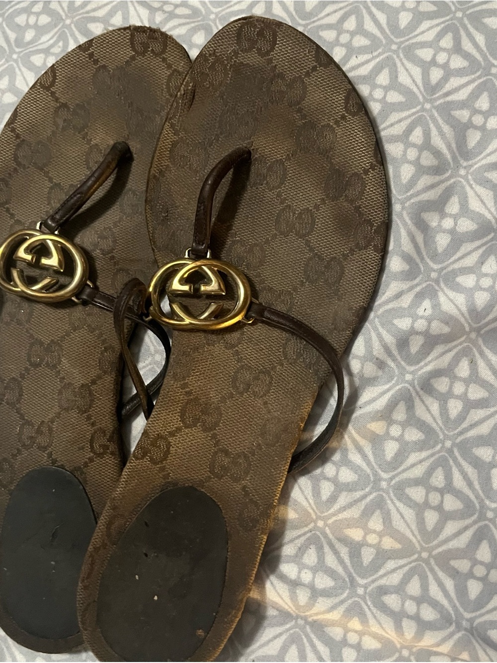 Gucci Brown GG Canvas Logo Flip Flop Sandals with Gold Hardware